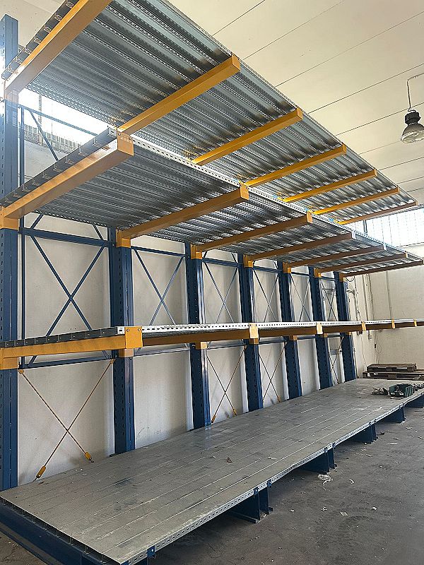 Cantilever_Leoni_per_lamiera