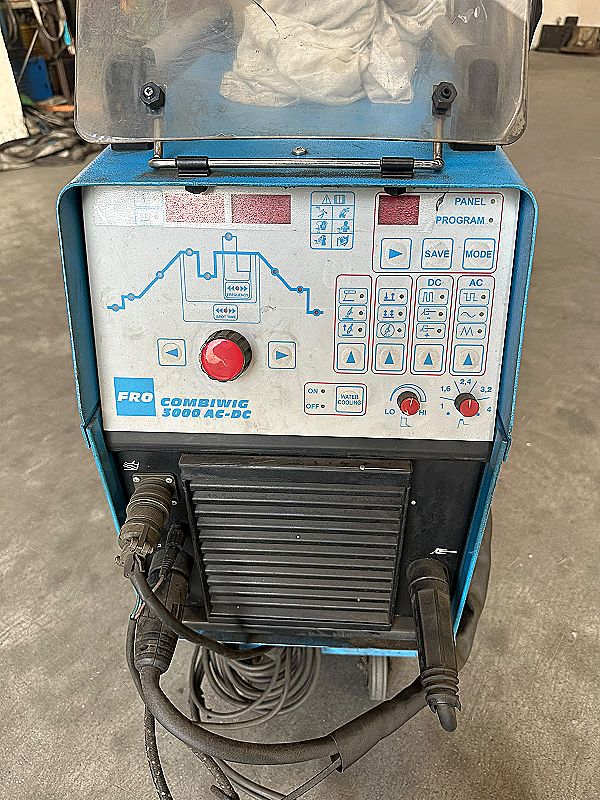 Saldatrice_a_Tig_Fro_Combiwig_3000_AC_DC